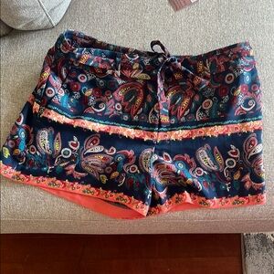 Loft nice casual shorts with tie